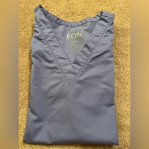 Scrub Top EON by Maevn Size Medium